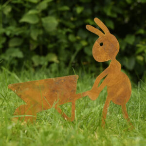 Ameise mit Schubkarre